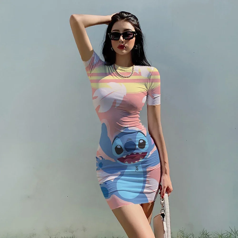 2024 Disney Stitch Cartoon Print sexy eng anliegende Kleid Sommer Mode Tasche Hip Beach Party High Street Kleider Alltags kleid