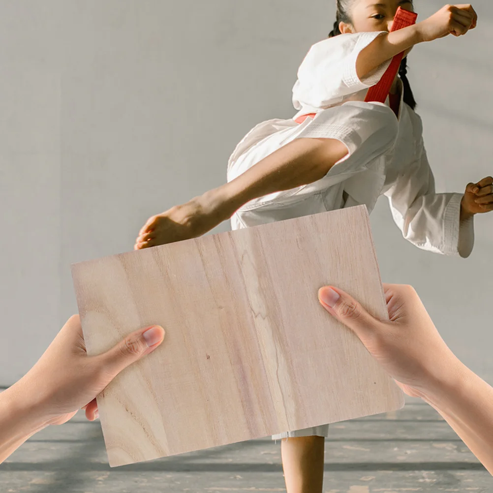 

6pcs Strike Plate Board Training Equipment for Taekwondo Karate Boxing Punching Boards Practice Breaking Techniques
