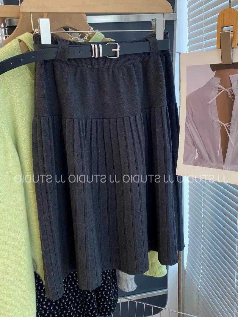 Deep Grey Knitted High Waist Pleated Women's Skirt Casual Slimming Midi Skirt Non-Stretch Straight Cut Autumn Collection
