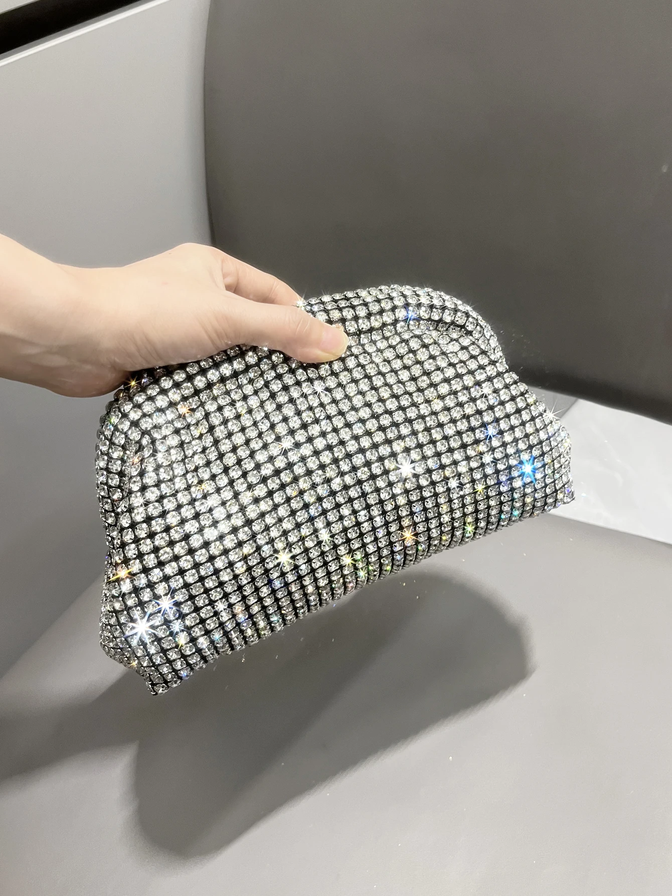 

Luxury Designer Rhinestones Clutch Purse Bag for women handle bag Shoulder Bag Purse evening bag banquet bag