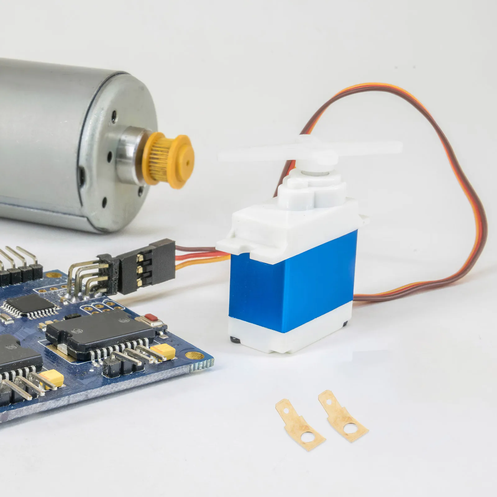 

100pcs Brass Spade Connector 1/4" Male To Male Quick Disconnect Blade Adapter For Automotive Rv Trailer Marine Wiring Electrical