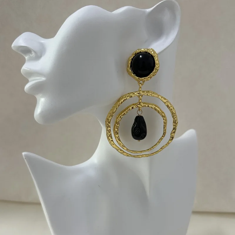 Ruffled Double-Ring Black and Gold Waterdrop Stud Earring Women Girls Gifts Fashion Jewelry Accessories Hot Sale Party Gift 2026