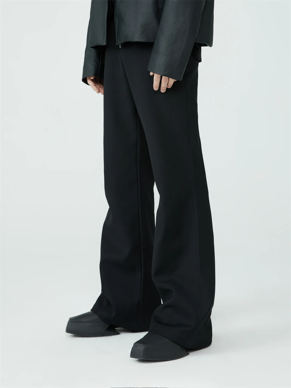 

Casual Loose Fit Zipper Pants FRKM SCD 26SS Versatile Straight Leg Anti-Bacterial Comfortable Polyester Blend Youth Fashion