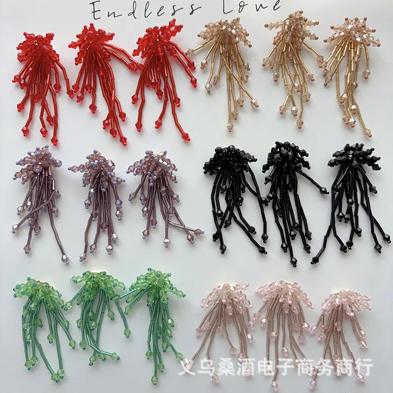 

Crystal Tassel Finished Beaded 3D Flower Shoe Charm for Crocs Jelly Shoes DIY Decoration Material Accessory