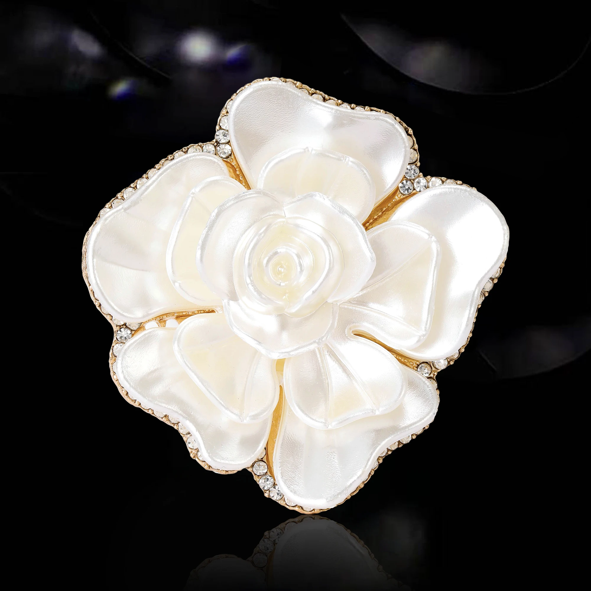 

Fashion Enamel Peony Brooch for Women Rhinestone Plant Flower Pins Keychain Event Party New Gifts Jewelry Decoration Accessories