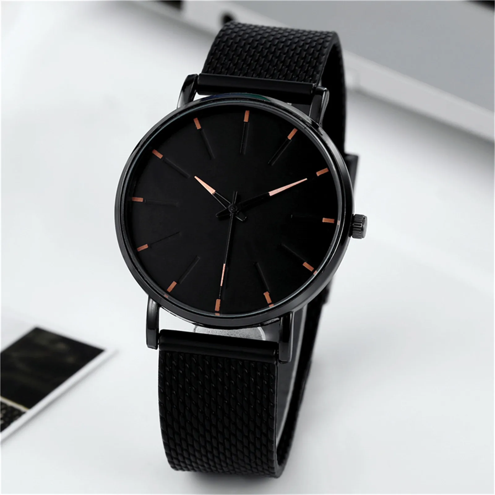 Men\'s mesh strap ultra-thin quartz watch