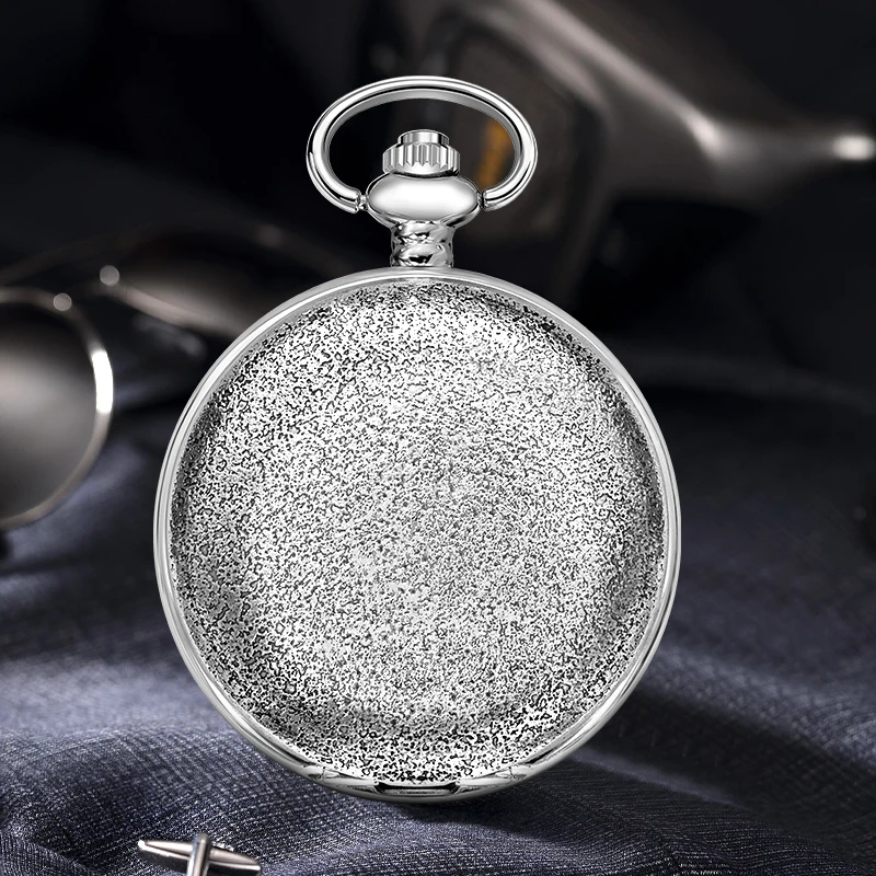 قطعة واحدة من ساعة الجيب الميكانيكية العتيقة على شكل زهرة فريدة من نوعها، واللون الأسود مع القرص مثالي جدًا، هذا