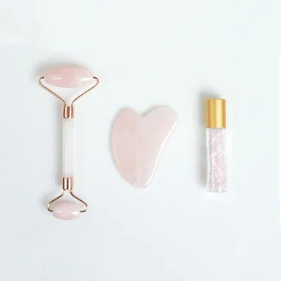 Gran oferta de aceite de masaje con gemas, rollo de cristal en botella, rodillo de Jade para cara, masajeador antienvejecimiento, rodillo de cuarzo rosa y Gua ShaSet