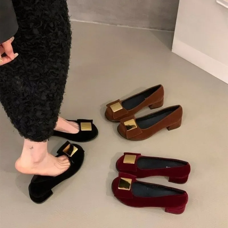 

New Fashion Women Casual Block Heel Retro Shallow Single Shoes Women's Round Toe Suede French Temperament High Heel Shoes