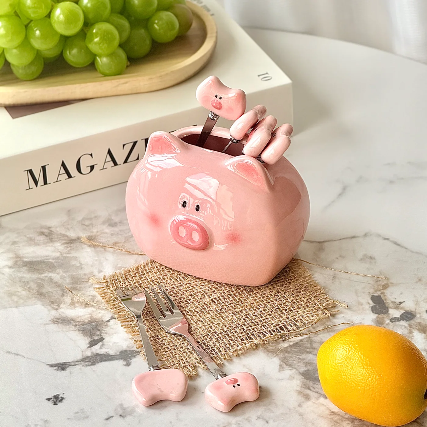 

Набор для хранения фруктовых вилок из нержавеющей стали с милым дизайном в виде поросенка, для дома, маленькие вилки для десертов и фруктов, многоразовые столовые приборы.