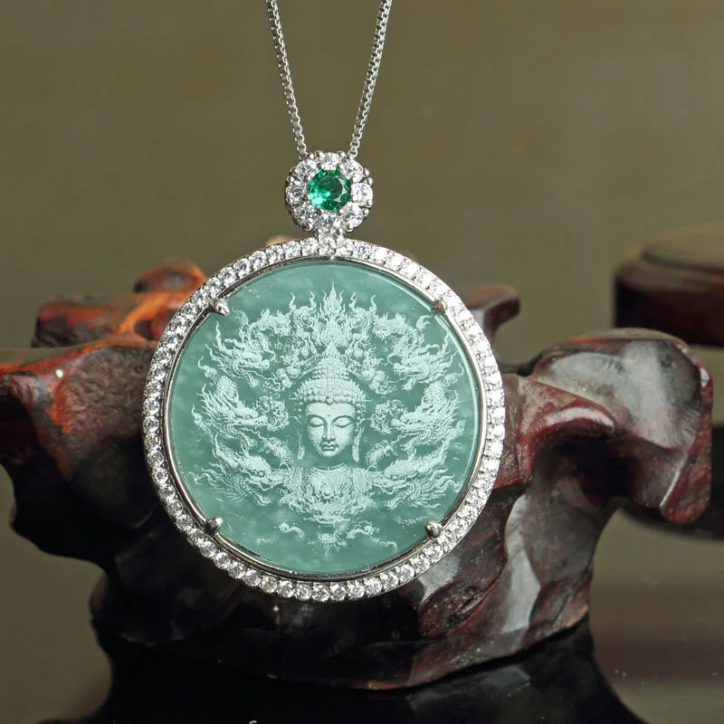 

Инкрустированный кулон Синяя водная тень Резьба Татхагата Будда Медь Посеребренный нефритовый кулон