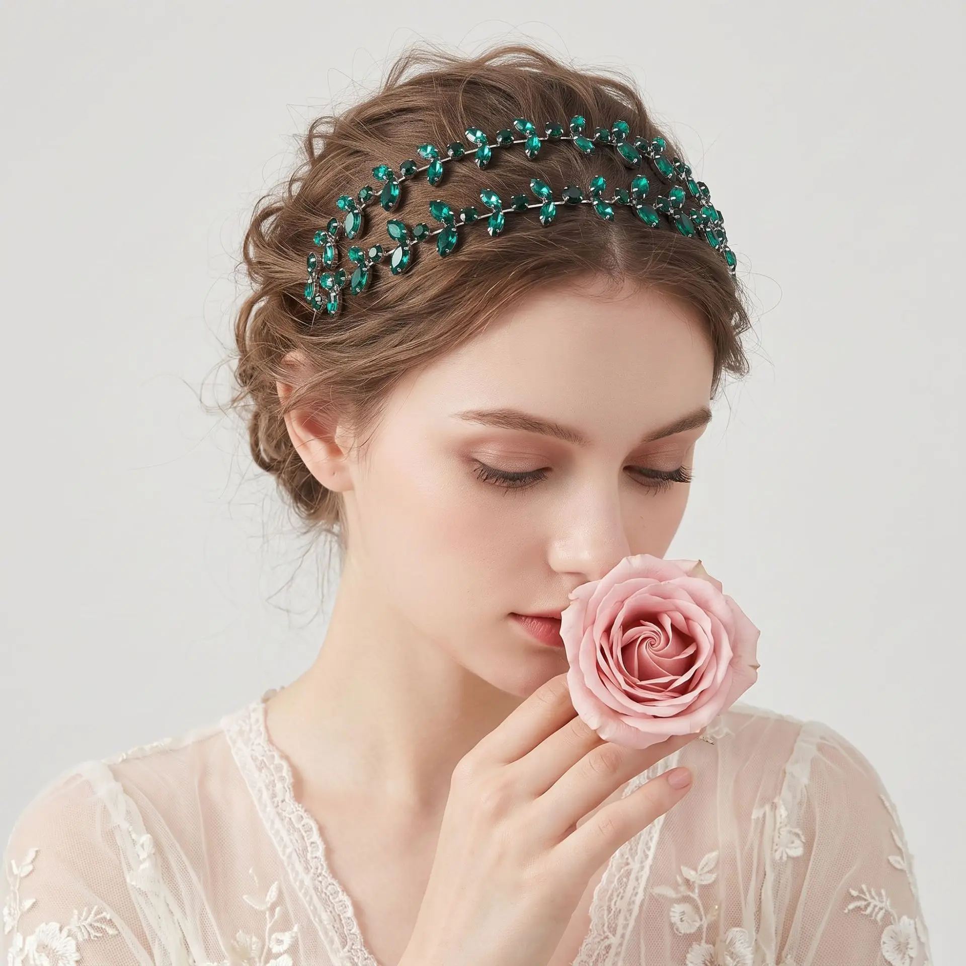 SLBRIDAL Handgefertigte Strass Smaragd Kristall Perlen Damen Mädchen Tiara Stirnband Braut Hochzeit Brautjungfern Krone Haarschmuck – Detail 3