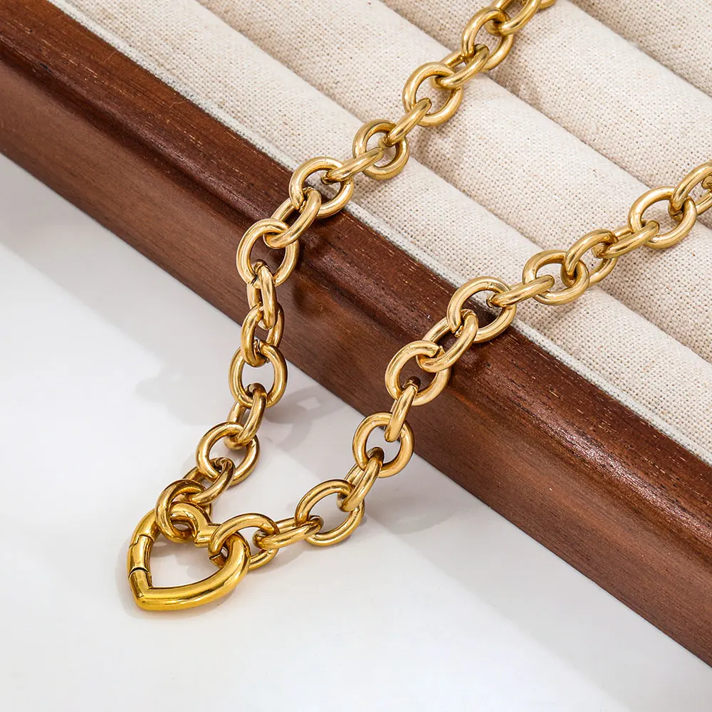 مجوهرات Joolim بالجملة مقاومة للماء ولا تتلاشى موضة متعددة الاستخدامات مكتنزة الحب القلب مشبك قلادة من الفولاذ المقاوم للصدأ للمرأة