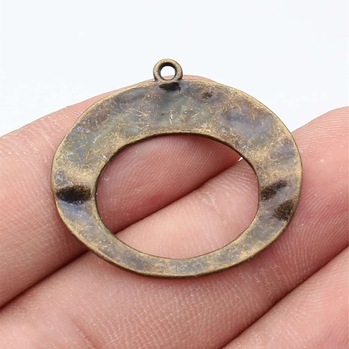 20pcs 32x29mm(1.26x1.14inch) Antique Bronze Color Hollow Out Hammered Geometric Pendants DIY Jewelry Making Accessories