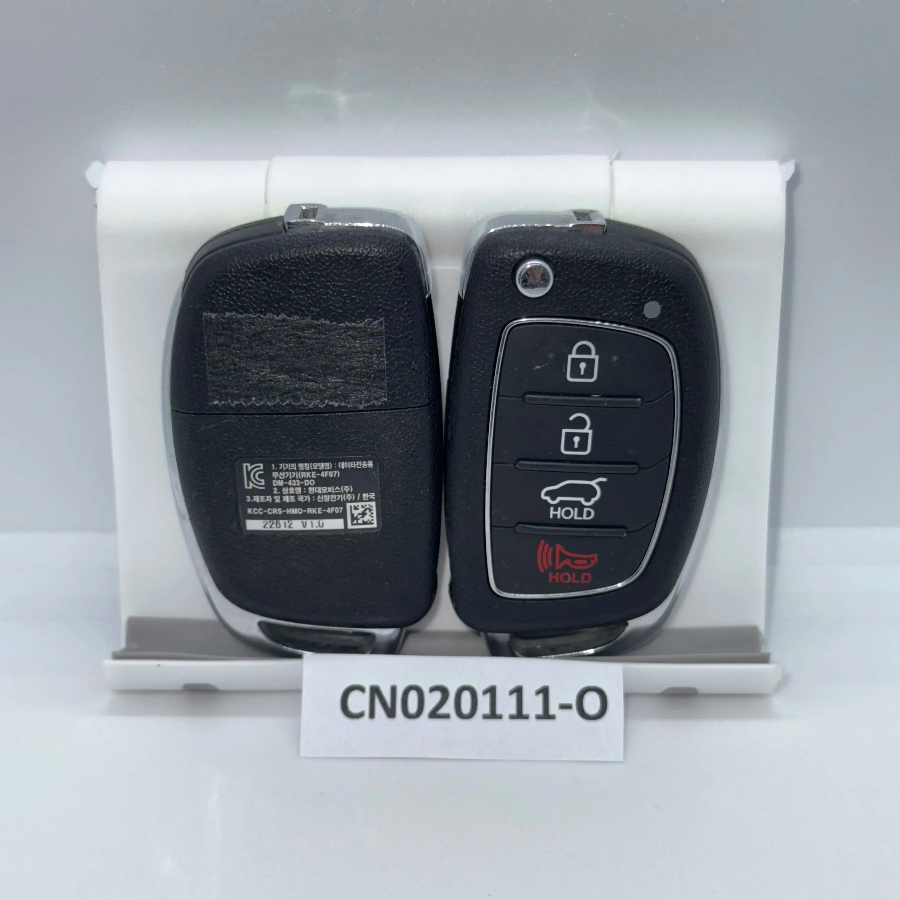

CN020111 2013-2016 Hyundai Santafeh Remote Flip Key 4B — 433 МГц — 95430-2W100