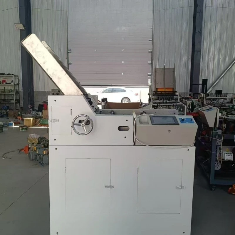 Fully automatic, finished product forming machine, customizable