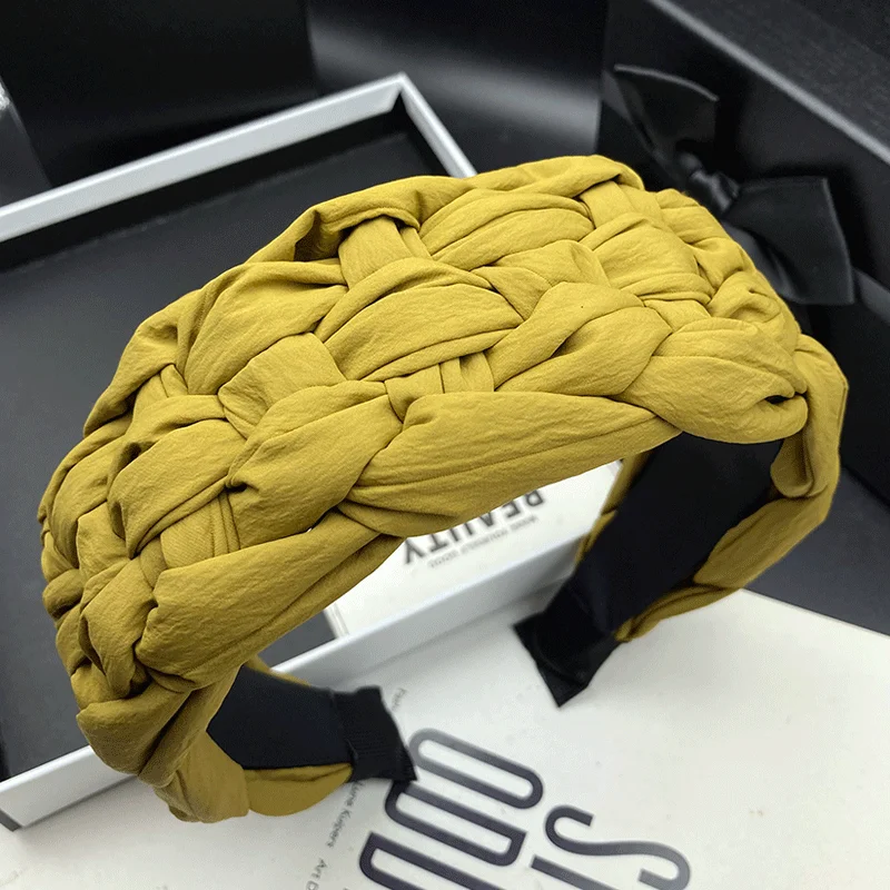 Fashionable woven headband for women with high skull and adult headbands, wide edge compression headband for hair accessories