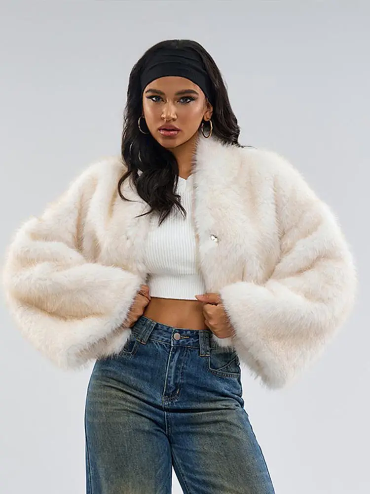 Casual Fluffy Faux fur Short Women\'s Coats Loose Warm Long Sleeved Jackets Female Autumn Winter High Street Luxury Overcoats  ﻿