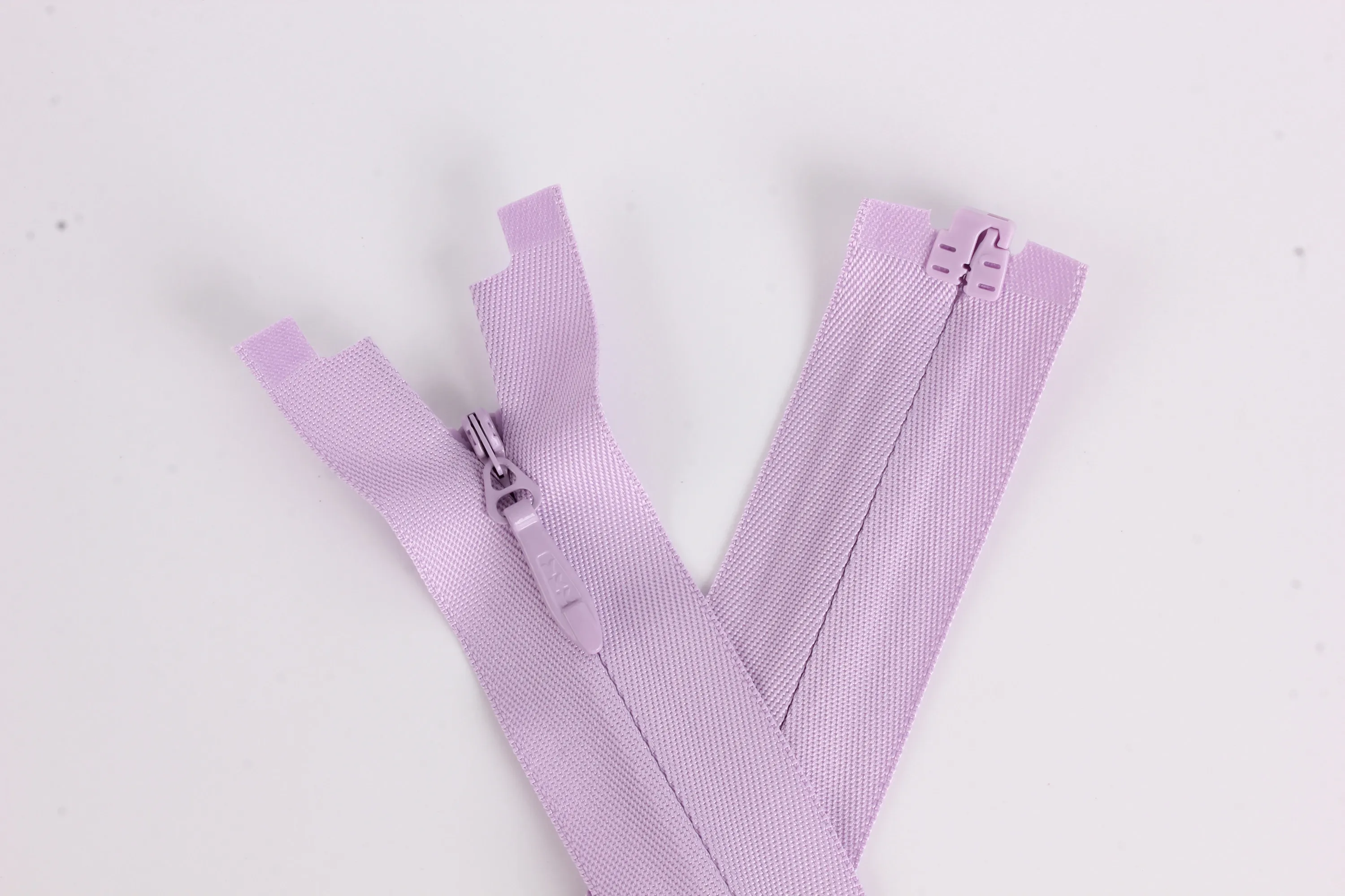 YKK-Reißverschluss Nr. 5 Kleid mit unsichtbarem Reißverschluss und offener Schleppe, Stoffkante, 25 40 60 80 120 200 cm – Detail 6