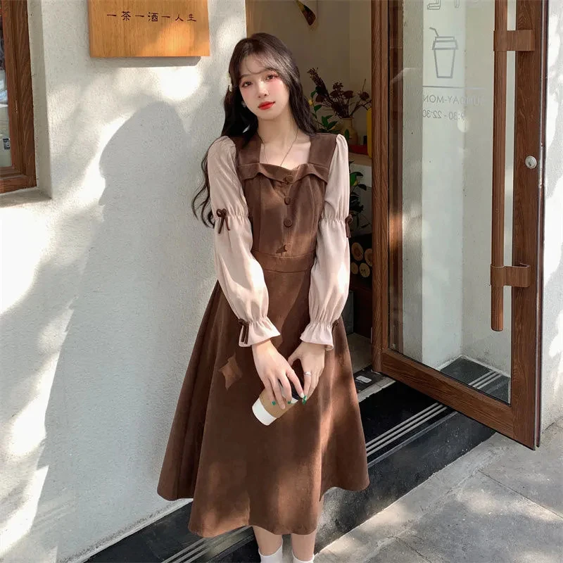 French Style Square Collar Flare Sleeve Dresses Women Vintage Waist Red Corduroy Dress Woman 2023 Autumn Patchwork Midi Dress