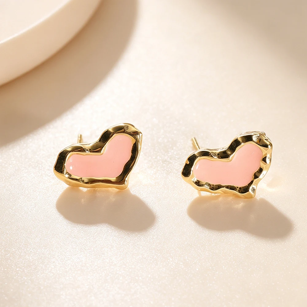 

Stainless Steel Electroplated Geometric Heart Earrings Vintage High-End Fashion Elegant Ear Jewelry Wholesale