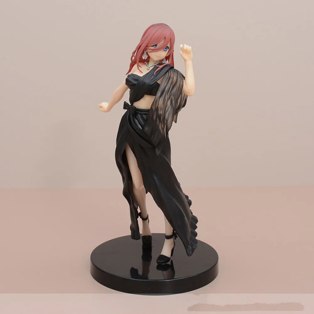 19CM Anime The Quintessential Quintuplets Figure Nakano Miku Nino Ichika Itsuki Black Evening DressStanding Static Toys PVC