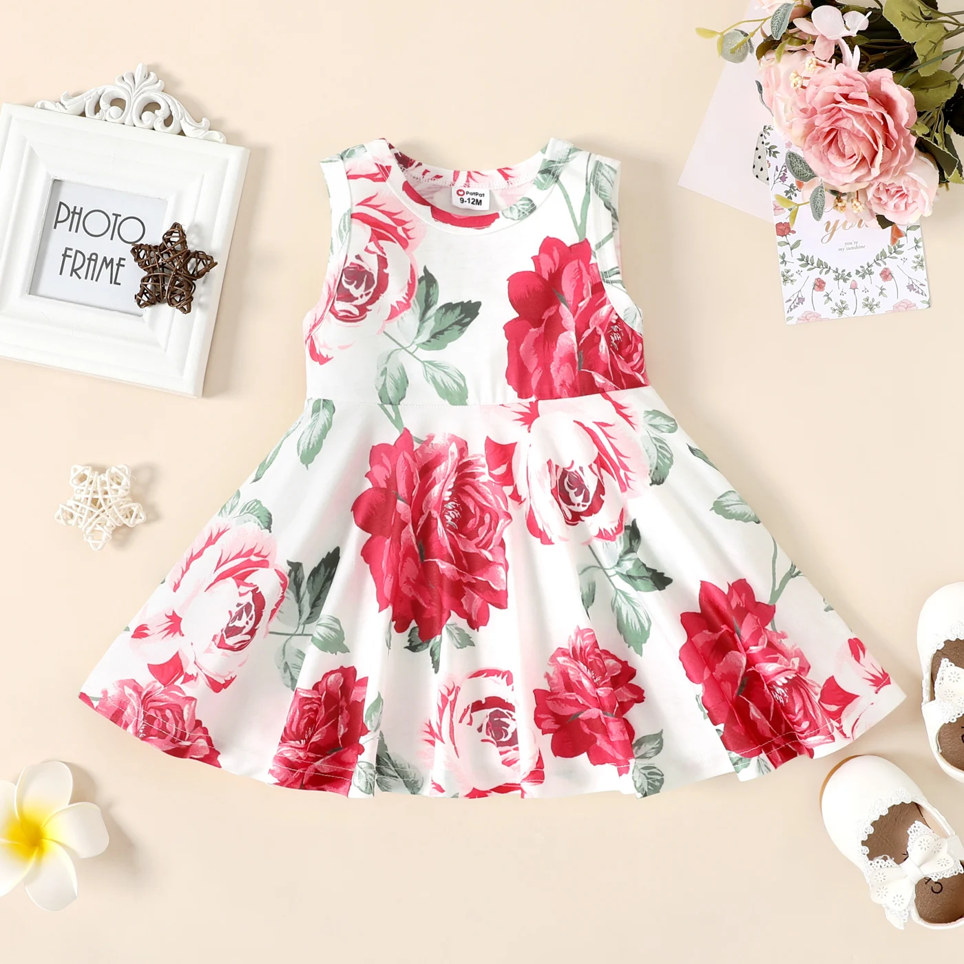 

PatPat Baby Girl Allover Floral Print Flowy Sleeveless Tank Dress