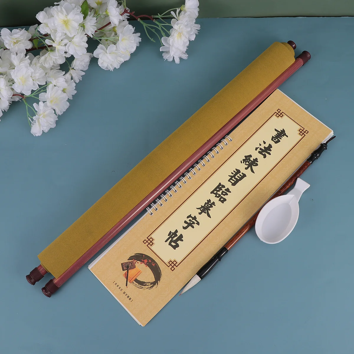 4Pcs Calligraphy Writing Cloth 1.5m Grid Water Brush Copybook Empty Dish Calligraphy Writing Cloth