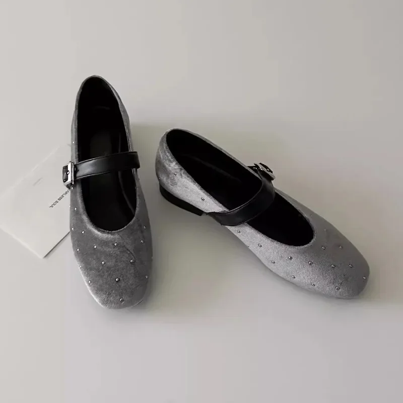 

Женские модные туфли-лодочки 35–40, новые туфли с круглой головкой и пряжкой на квадратном каблуке, женская темпераментная обувь высокого уровня