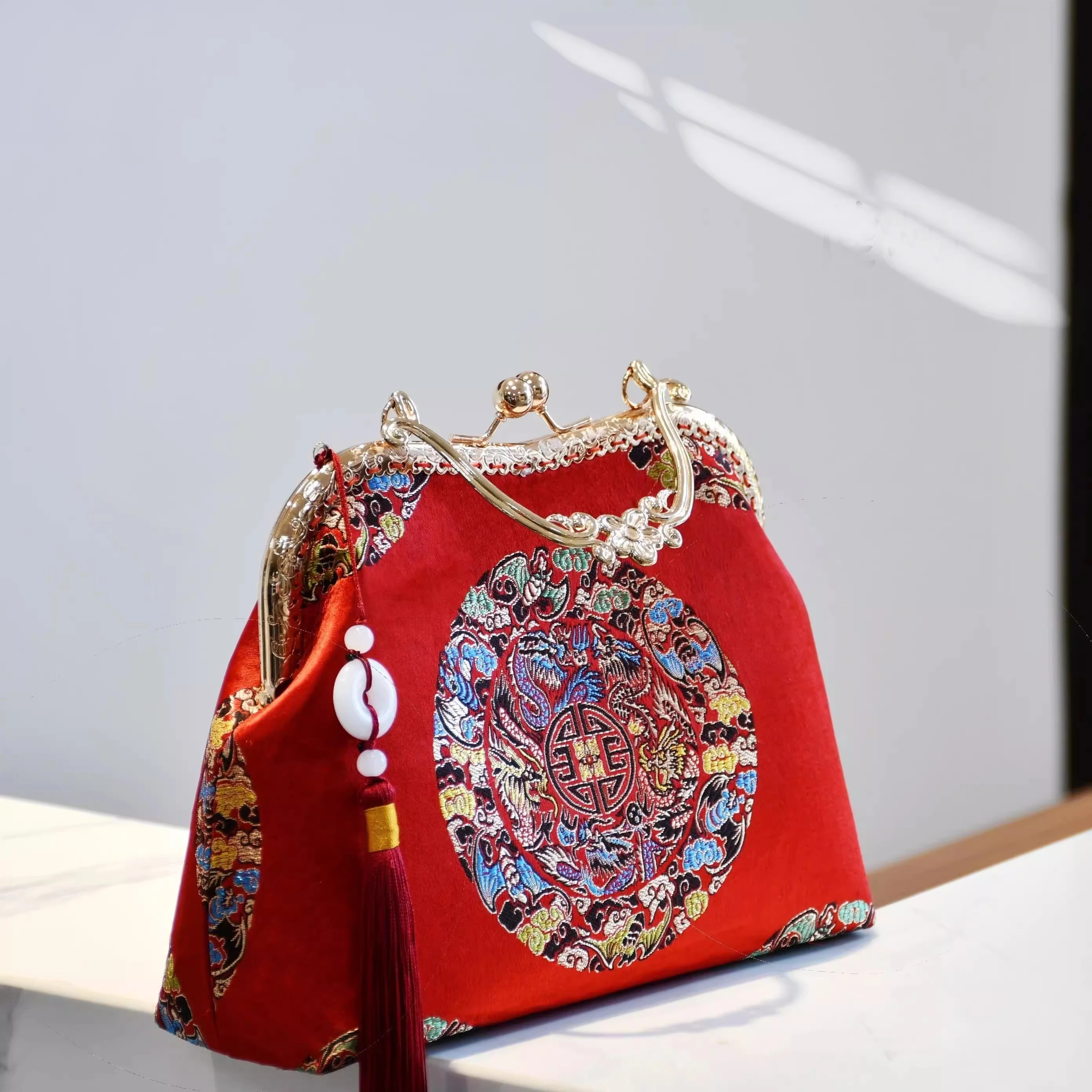 

Red Black Palace Japan China Style Wedding Women Top Hand Bag Tassel Bags Classic Vintage Mother Bag Bags Chain Strap