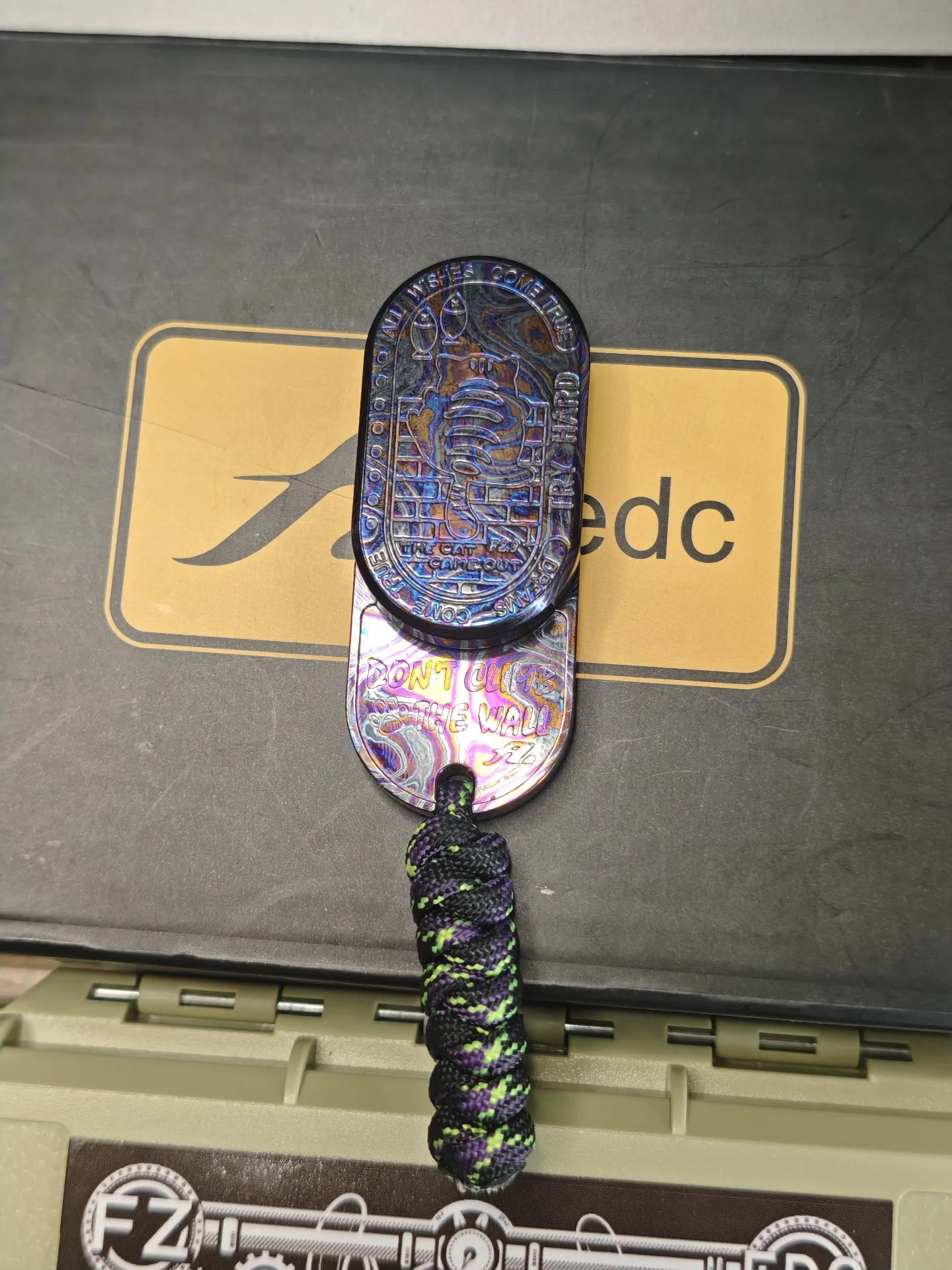 Used EDC Fanzi FZ2.9 Zirconium Horse Wave Push Brand EDC Metal Decompression Toy Sprocket Fidget Spinner
