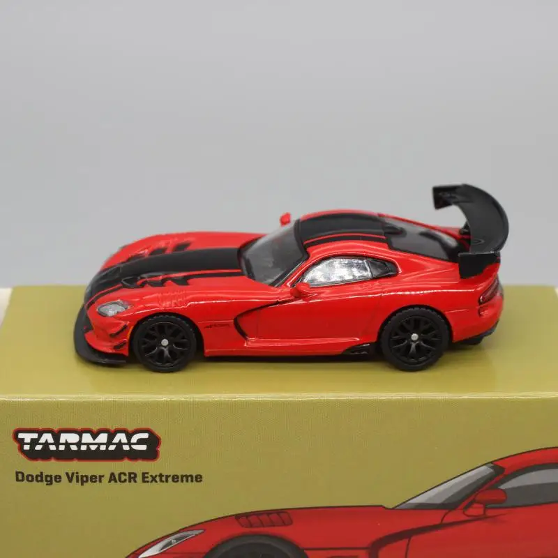 Tarmac Works TW 1/64 Dodge Viper GT2 ACR Extreme Red Chase Varnish Die-cast Alloy Car Model Collection Gift