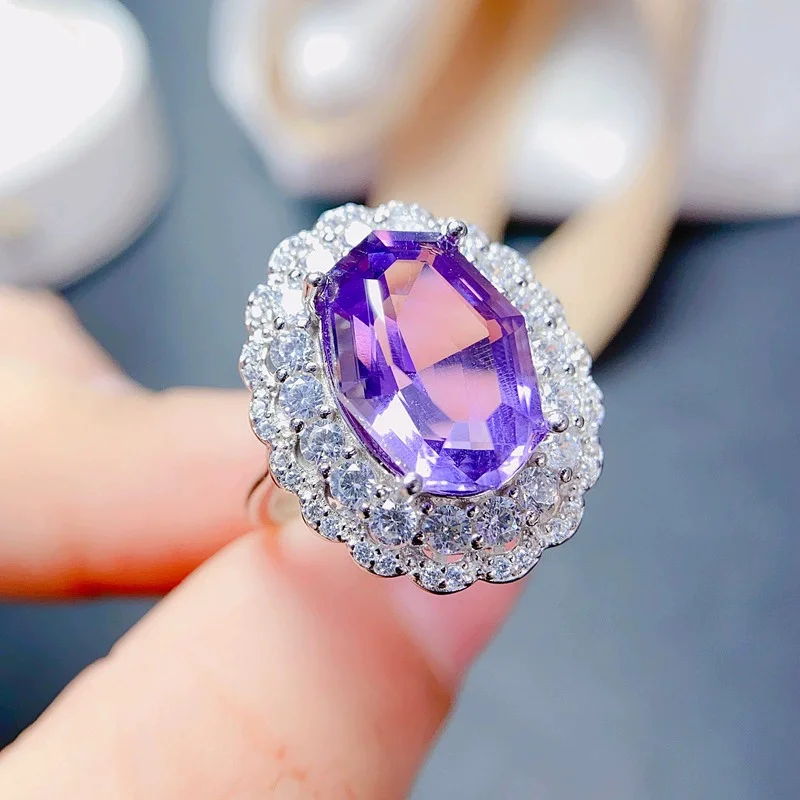 

Pure Amethyst Ring for Party 10mm * 14mm VVS Grade Natural Amethyst Silver Ring 18K Gold Plating Crystal Jewelry