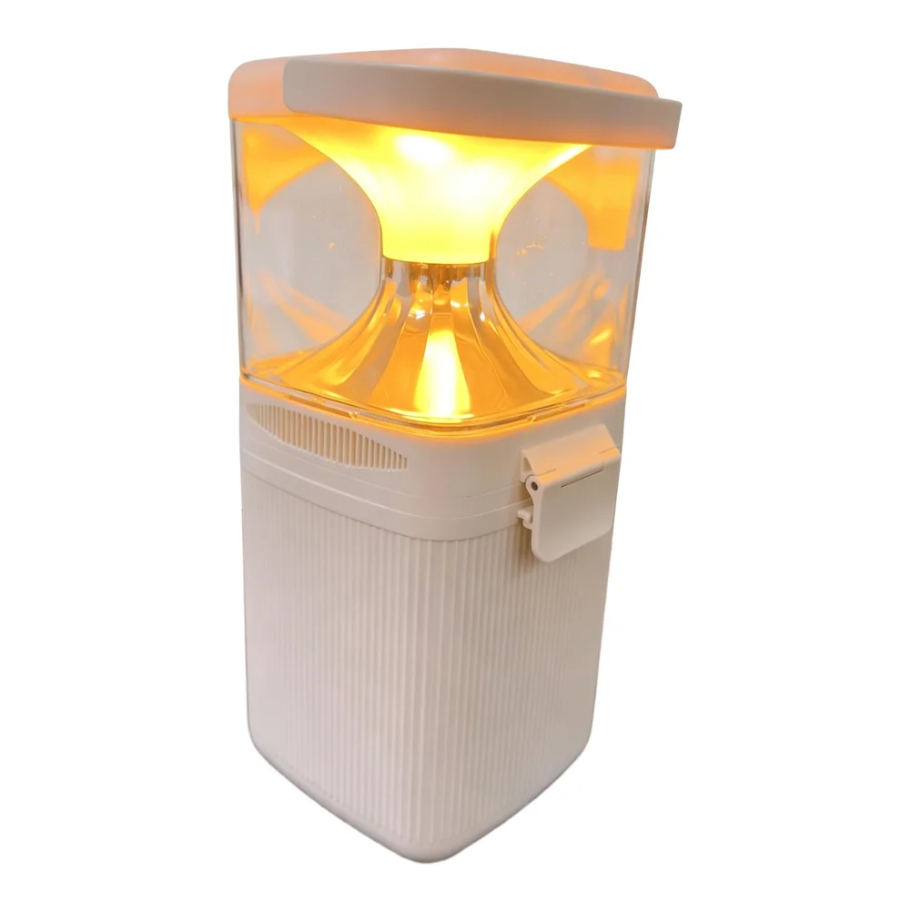 saltwater-powered-camping-lamp-for-outdoor-use-with-usb-output-port-and-350-lumens-brightness-220-hour-total-runtime