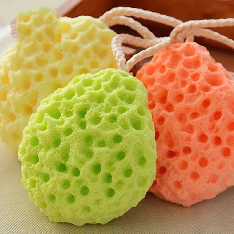 Bola de baño mágica en forma de panal, esponja exfoliante para el cuerpo, accesorios de baño acoplables con agua para hombre y mujer, regalo