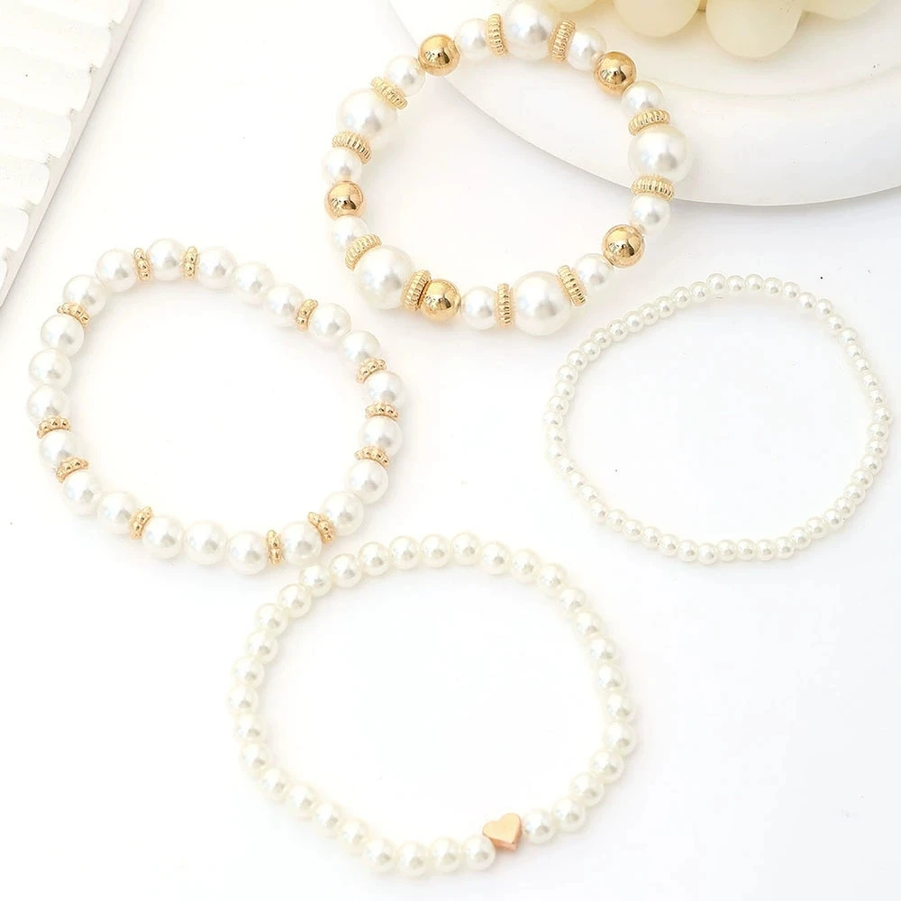 4-teiliges koreanisches Armband-Set mit Perlen für Damen, Herzanhänger, künstliche Perlen, Armreif, Schmuck für Hochzeiten und Partys, Geschenk. – Detail 5