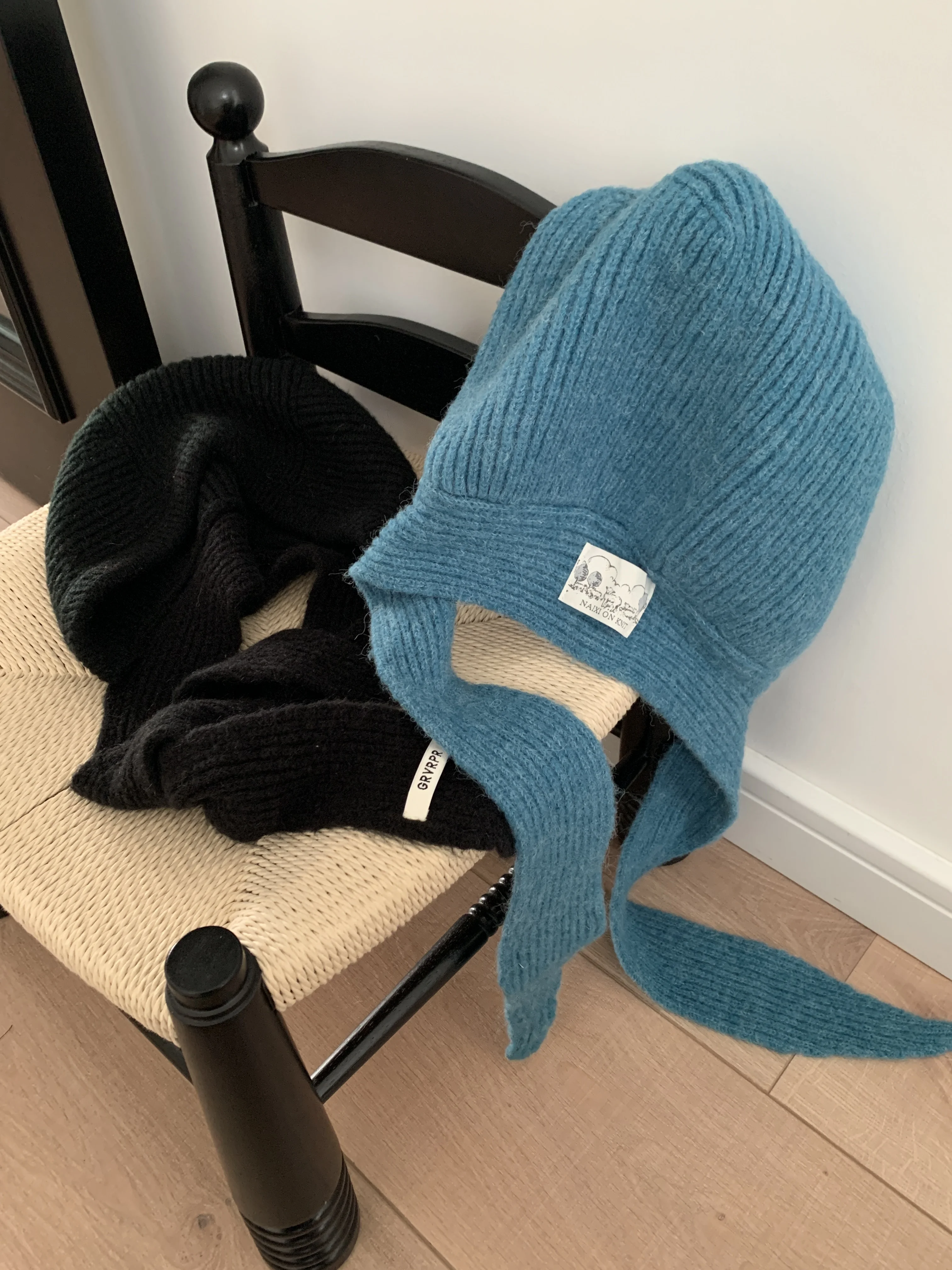 Warm Wool Balaclava Hat Scarf Integrated Female Winter Earflaps