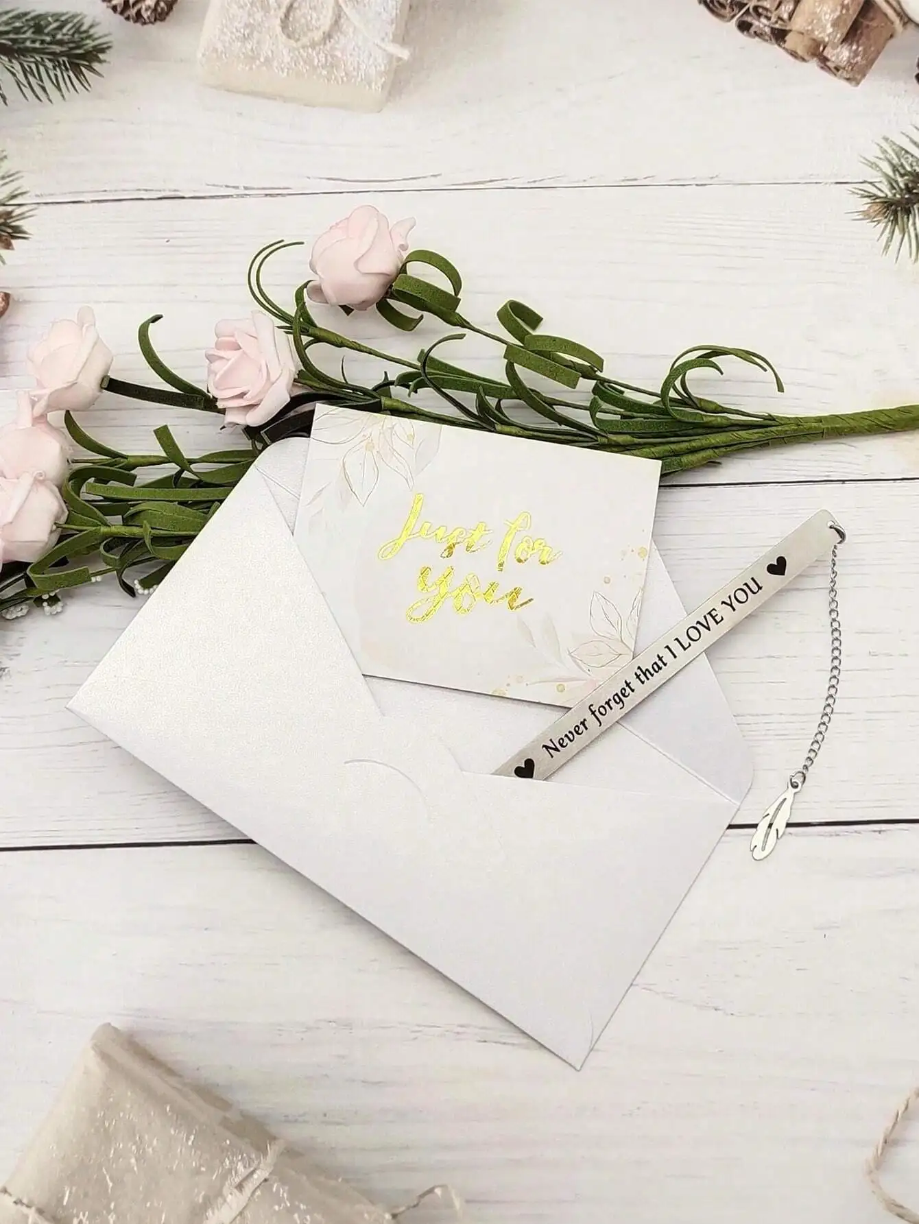 إشارة مرجعية نسائية بحروف من الفولاذ المقاوم للصدأ - قراءة جيدة وخطيرة