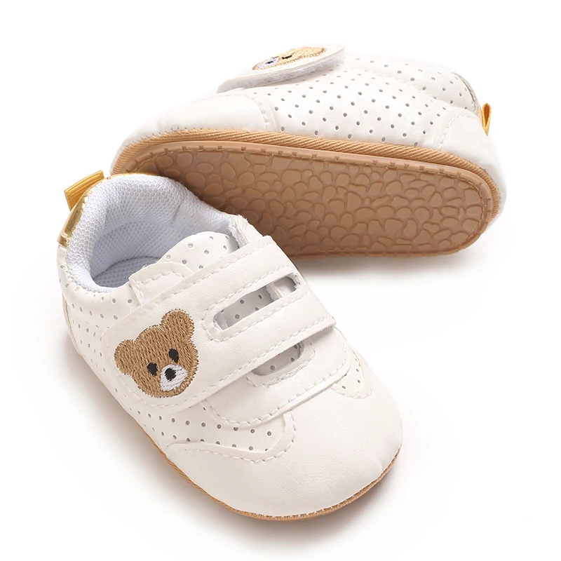 Newborn White Bed Shoes Young Children's Fashionable Teddy Bear Casual Sports Shoes Anti Slip Walking Shoes