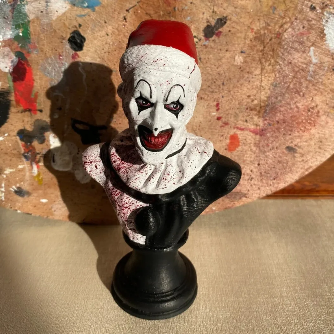 Terrifier Resin Figure Clown Terrifying Desktop Ornament Halloween Horror House Ornaments Party Prop Bar Horror Movie Room Decor