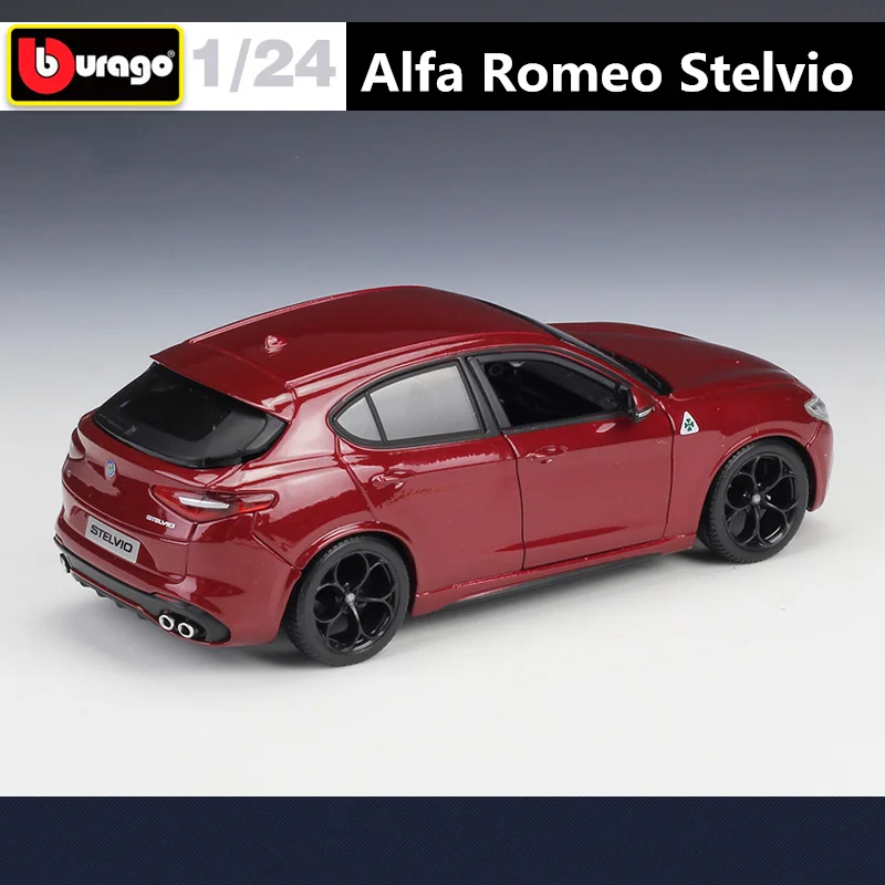 Bburago 1:24 Alfa Romeo Stelvio SUV Alloy Car Model Diecast Metal Toy Vehicle Car Model Simulation Collection Childrens Toy Gift