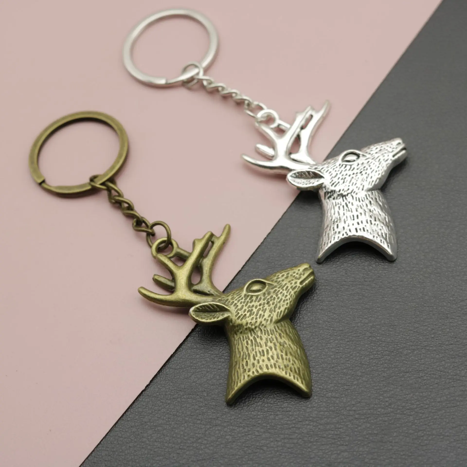 Creative Keychain Alloy Deer Head Vintage Keychain TQ236