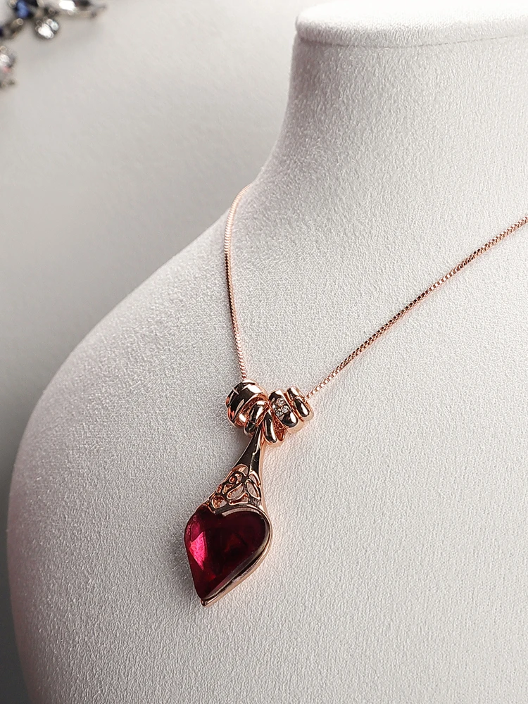 Resin model necklace stand portrait neck neck mold jewelry display stand jewelry necklace pendant display props