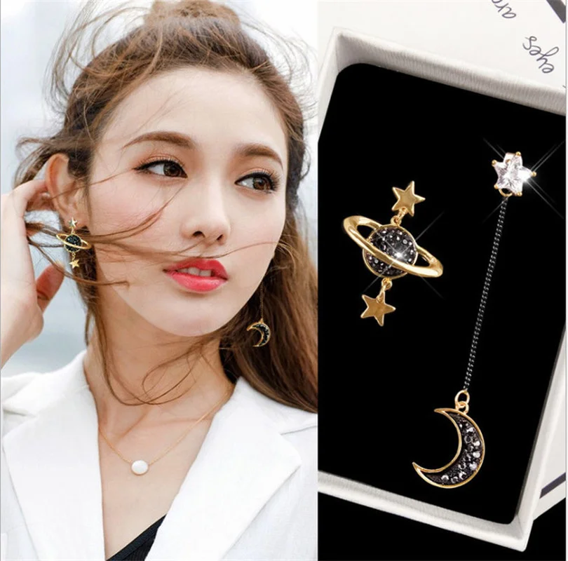 New Asymmetrical Star Moon Earrings Women Fashion Korean Temperament Earring Long Personality Ear Jewelry Exquisite Earrings