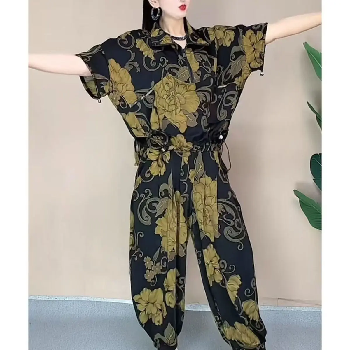 2026 Summer Fashion Wear suit Lnternet Celebrity Thin Short Sleeve Bat Sleeve Top Loose Harlan Pants A Complete Set Of Retro