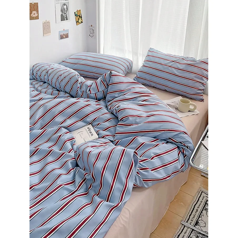 

100 Polyester Nordic Minimalist Striped Print Duvet Cover Set, 2 Pillowcases 1 Duvet Cover No Bed Sheet, Soft SkinFriendly, Sui