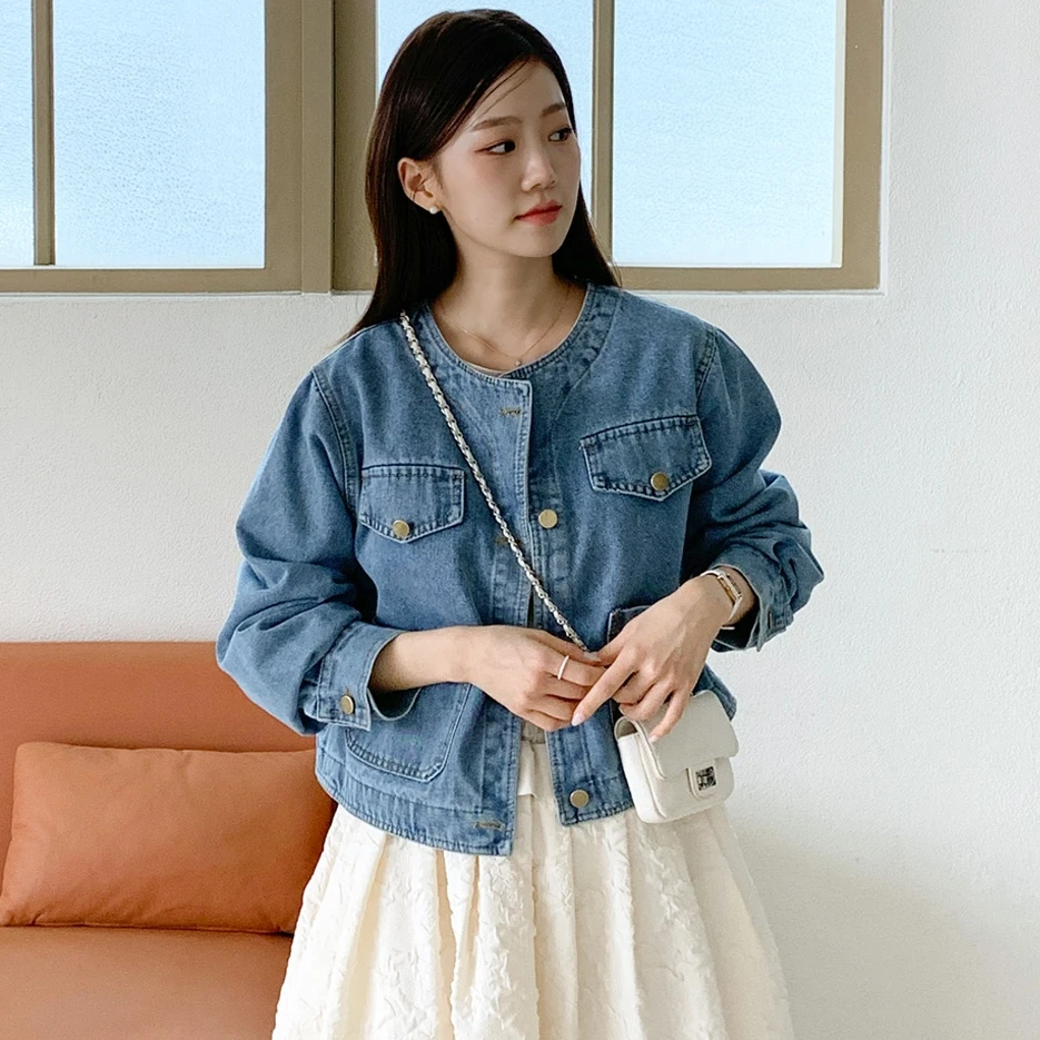 Botvotee Denim Jean Jacket for Women Vintage Pocket O Neck Long Sleeve Button Dowm Jeans Jackets Fall Spring Outwear