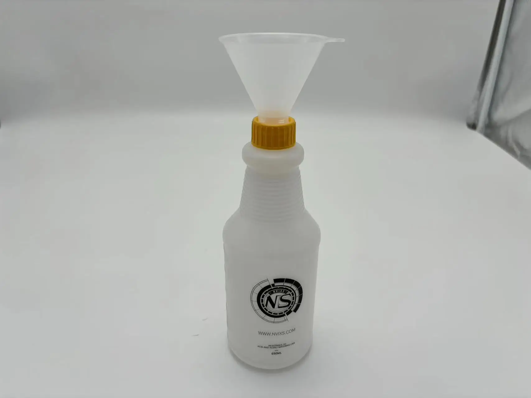 【Portable small funnel】Car wash liquid gallon dispensing is suitable for 28MM bottle mouth Qimei pharmacy dispensing artifact