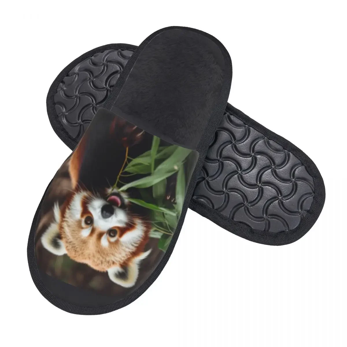 Home Slippers Indoor Bedroom Slipper Red Panda Eating Bamboo Leaves Flip Flops Autumn Winter Furry Plush Shoes