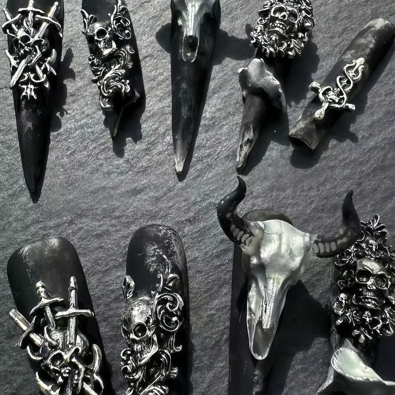 Gothic Skeleton Snake Skull He - Nail Art Gothic recension och pris